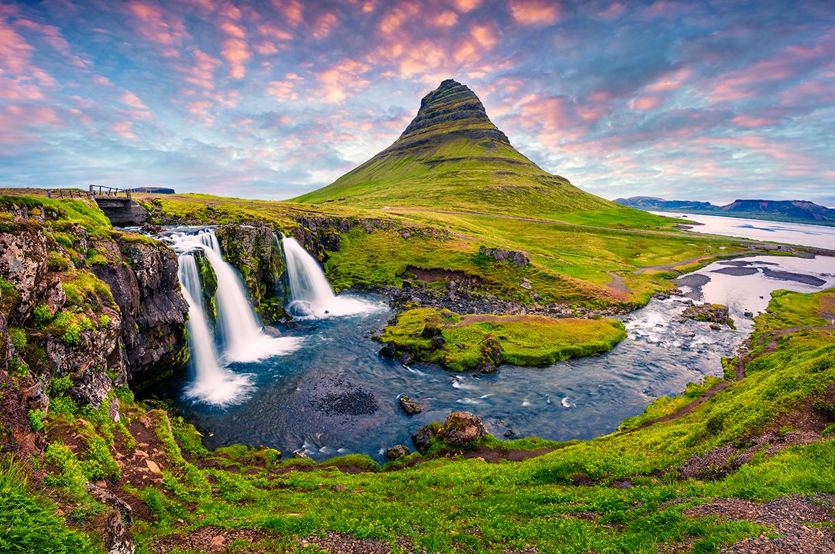 escorted tours to iceland from uk